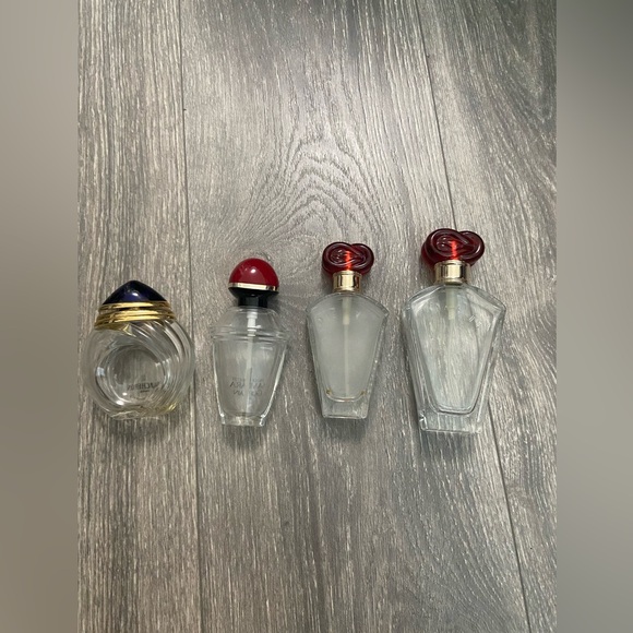 Vintage Perfume Bottles Collection of 4 Glass Guerlain Paris,Boucheron Il Bacio - Picture 2 of 3